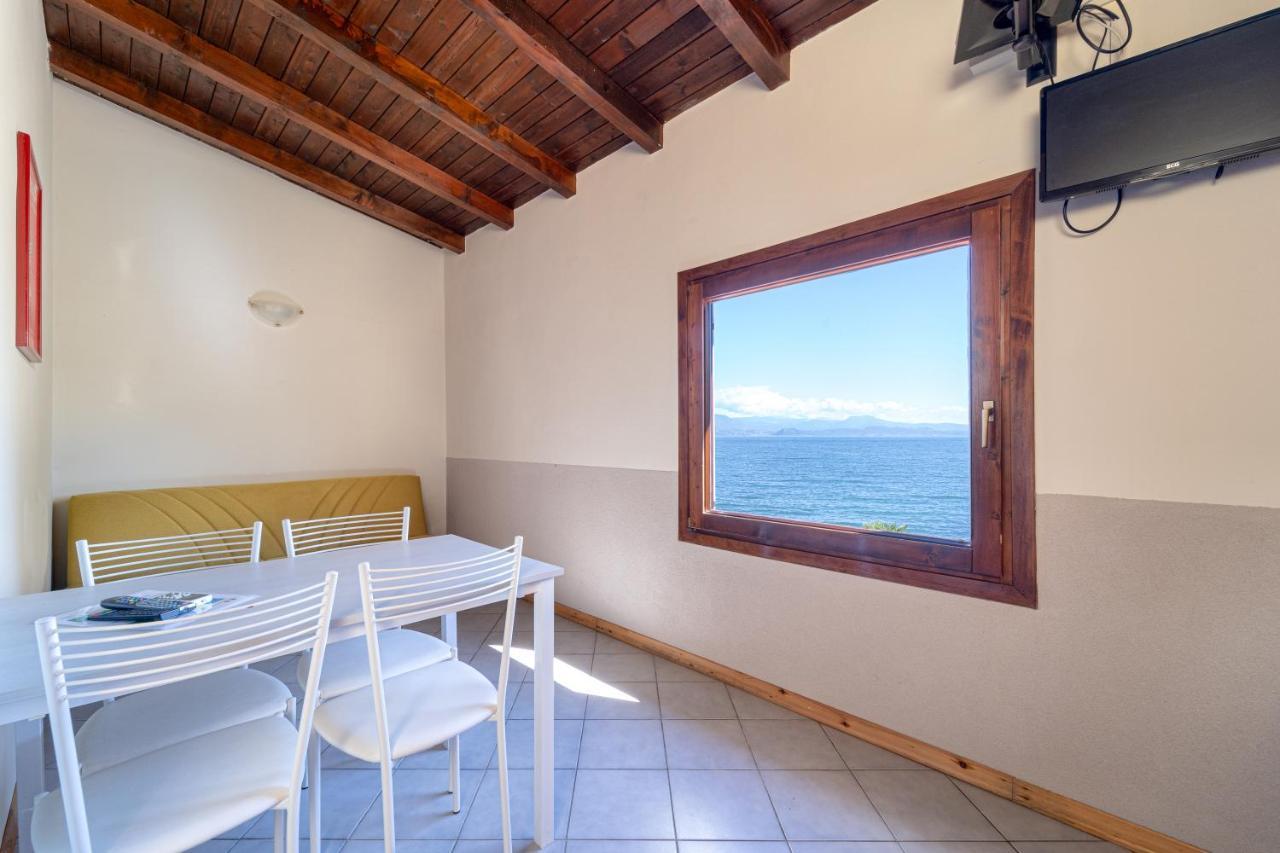 Villa Garuti Village Padenghe sul Garda Exterior foto