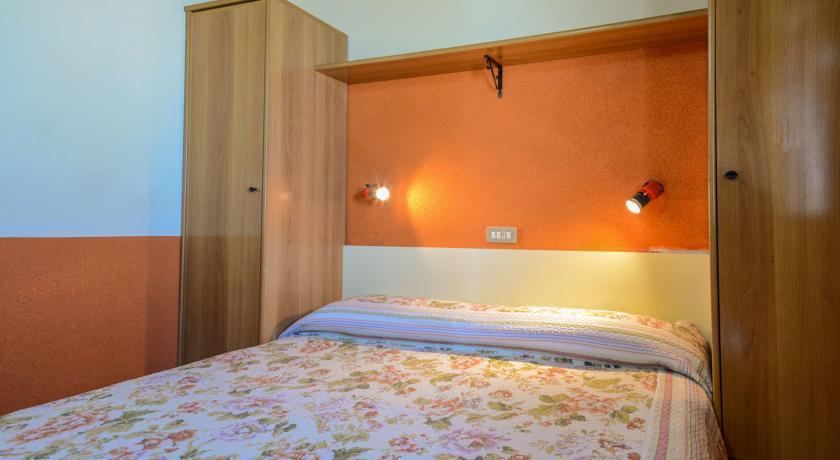 Villa Garuti Village Padenghe sul Garda Zimmer foto