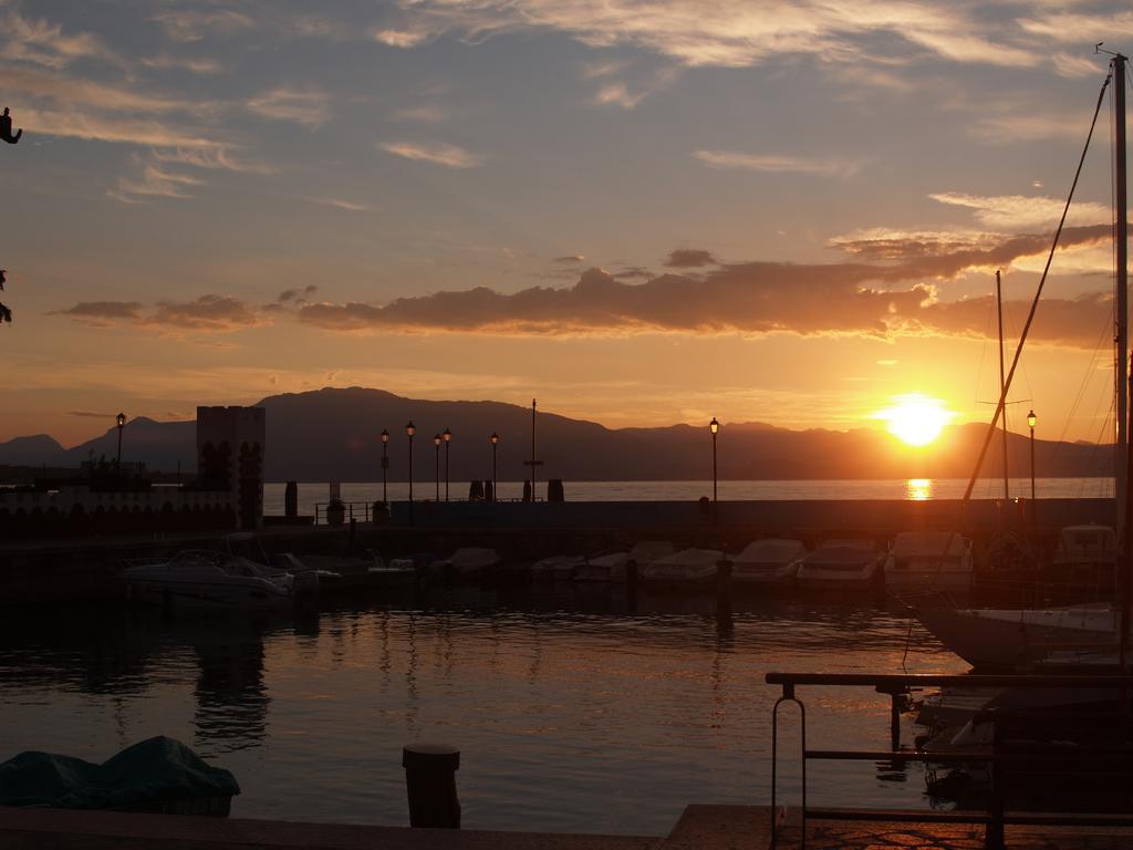 Villa Garuti Village Padenghe sul Garda Exterior foto