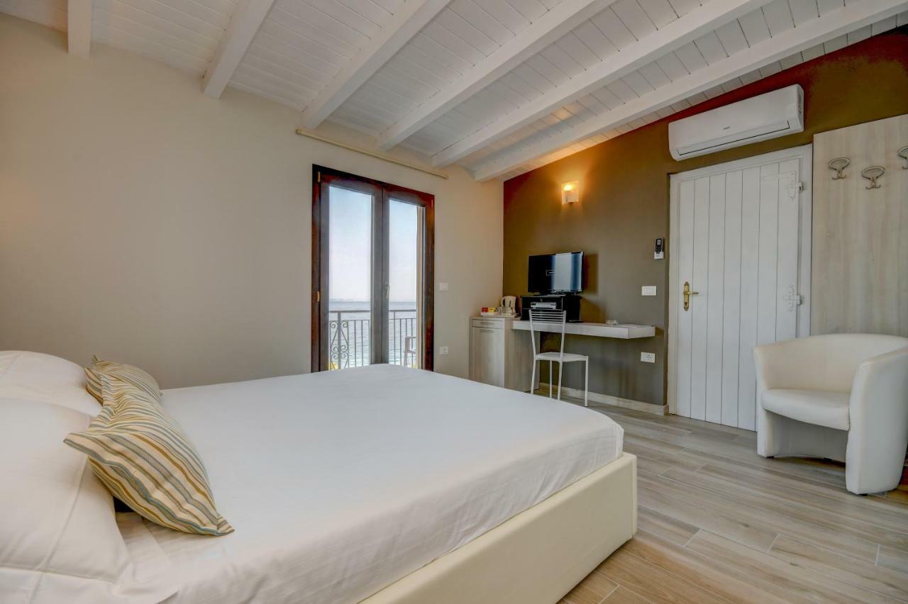 Villa Garuti Village Padenghe sul Garda Exterior foto